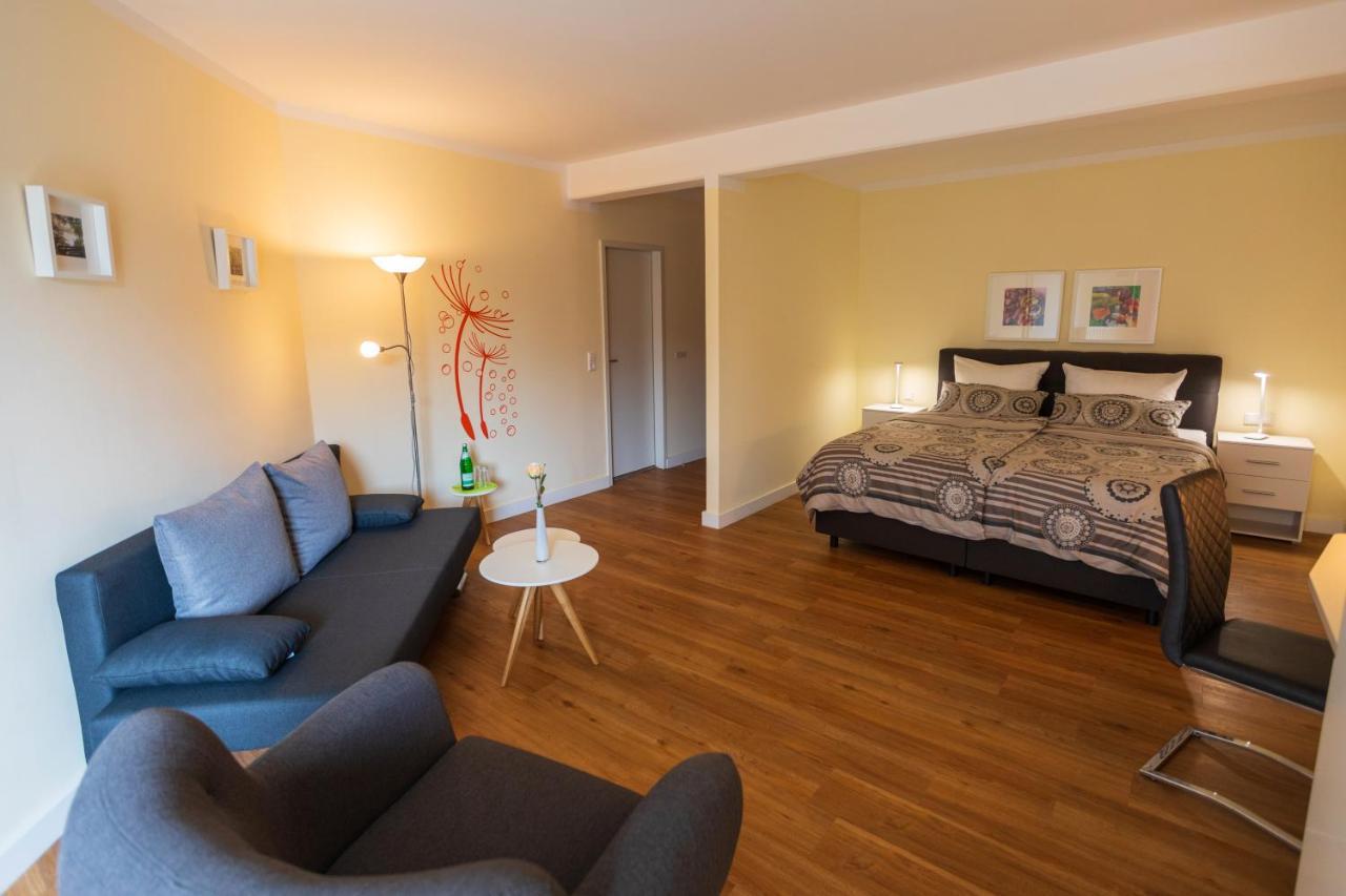 Landhotel Gillenfelder Hof Екстер'єр фото