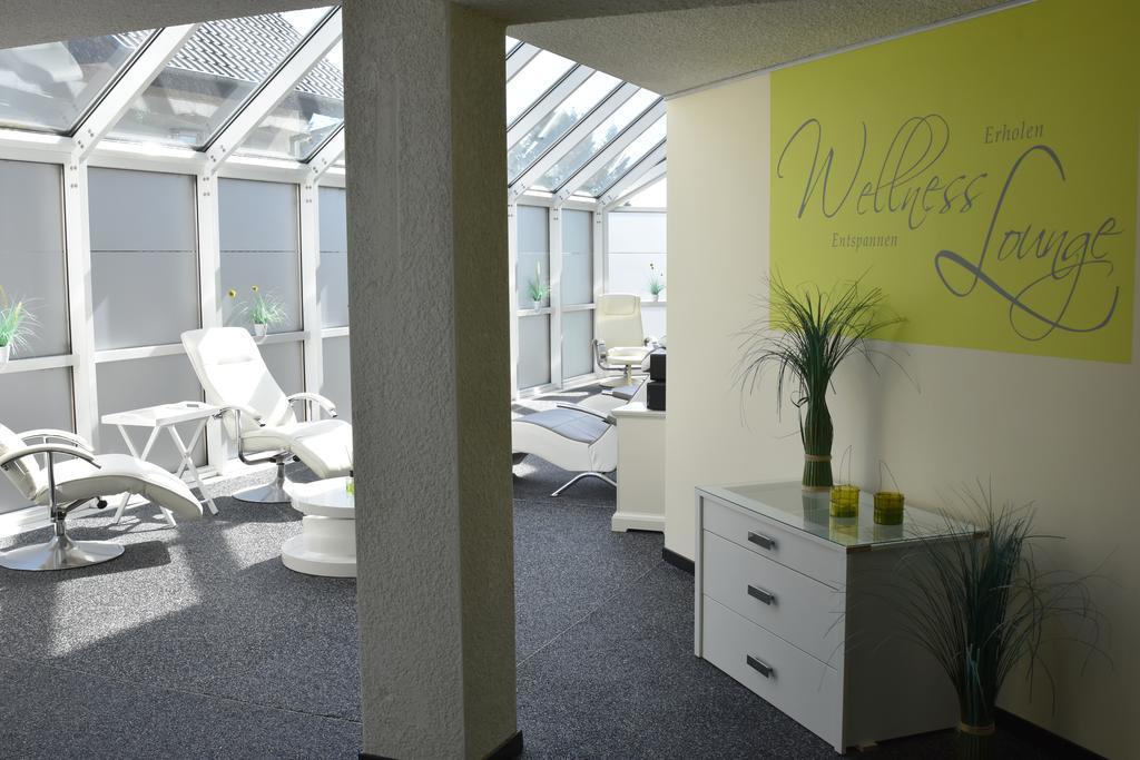 Landhotel Gillenfelder Hof Екстер'єр фото