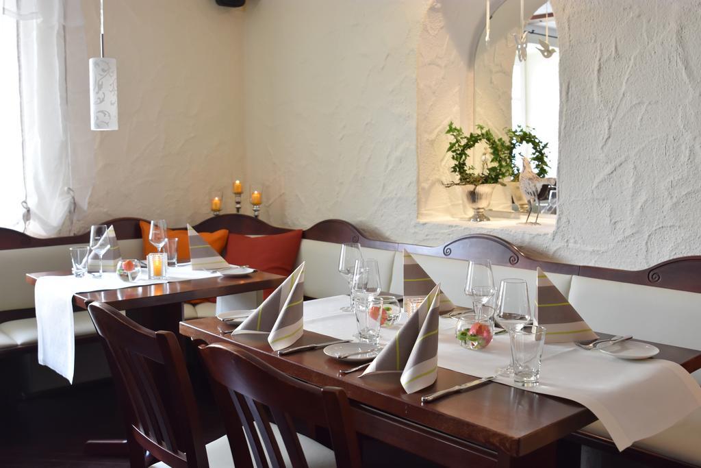 Landhotel Gillenfelder Hof Екстер'єр фото